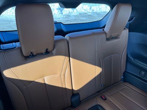 Used 2025 INFINITI QX60 Autograph w/ Cargo Package image 30