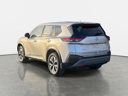 Certified 2023 Nissan Rogue SV image 7