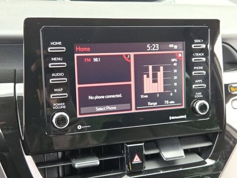 Used 2023 Toyota Camry SE image 21