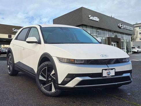 New 2026 Hyundai Ioniq 5 SE image 1