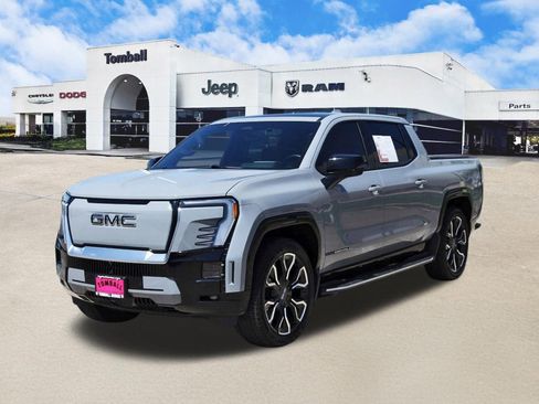Used 2025 GMC Sierra EV Denali AWD/4WD image 3