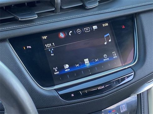 Used 2017 Cadillac XT5 FWD image 26