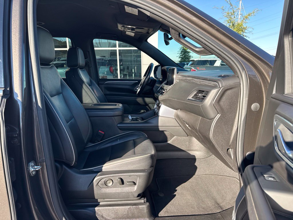 Used 2021 GMC Yukon SLT RWD image 15