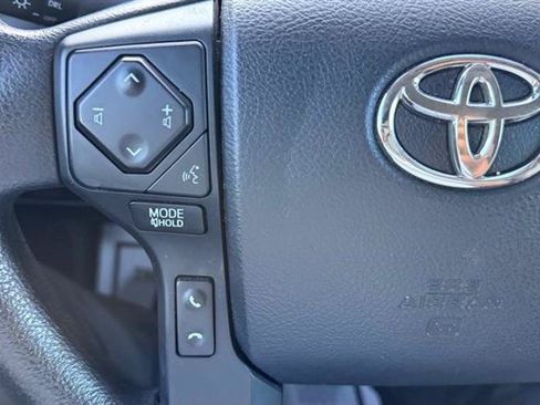 Used 2016 Toyota Tacoma SR w/ SR Convenience Package AWD/4WD image 32