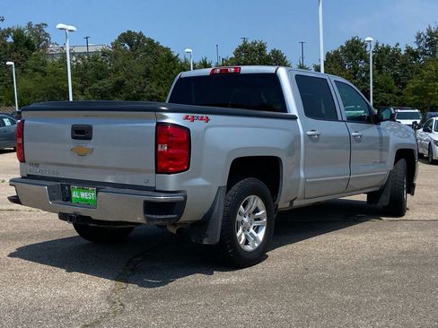 Used 2018 Chevrolet Silverado 1500 LT w/ All Star Edition AWD/4WD image 3