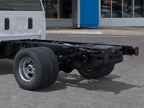 New 2026 Chevrolet Silverado 3500 W/T w/ WT Convenience Package AWD/4WD image 38