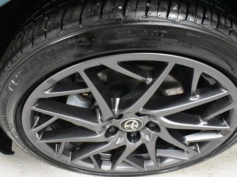 Used 2025 Toyota Camry Hybrid image 9