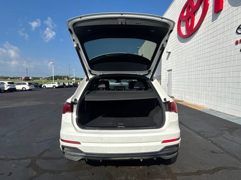 Used 2021 Audi Q3 2.0T Premium w/ Convenience Package AWD/4WD image 32