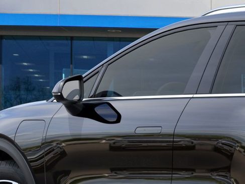 New 2026 Chevrolet Equinox EV LT image 12