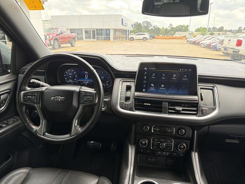 Used 2023 Chevrolet Tahoe RST w/ RST Performance Edition AWD/4WD image 10