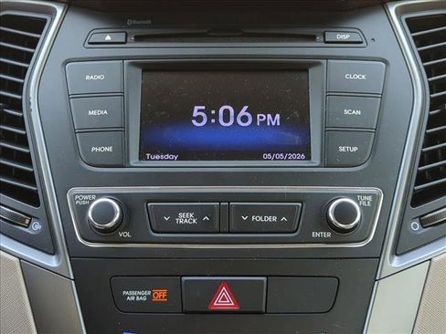 Used 2018 Hyundai Santa Fe Sport FWD image 11