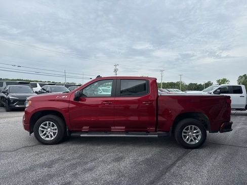 Certified 2024 Chevrolet Silverado 1500 RST w/ Z71 Off-Road Package AWD/4WD image 4