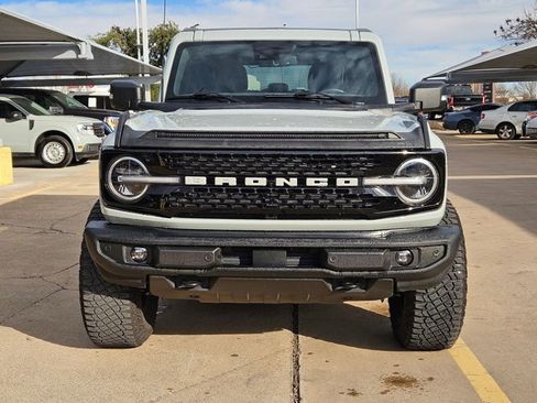 Used 2022 Ford Bronco Wildtrak image 2