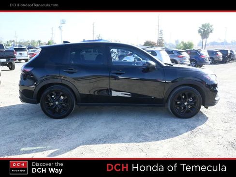 Certified 2025 Honda HR-V Sport image 5