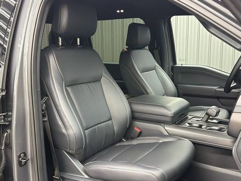 Used 2025 Ford F150 Lariat AWD/4WD image 37
