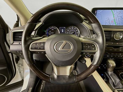 Certified 2022 Lexus RX 450hL Luxury image 11