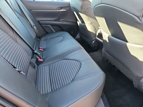 Used 2024 Toyota Camry SE image 22