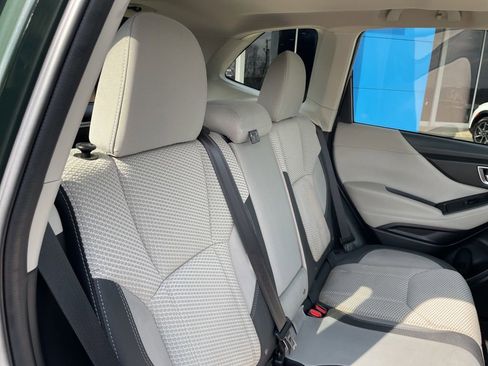 Used 2024 Subaru Forester Premium image 33