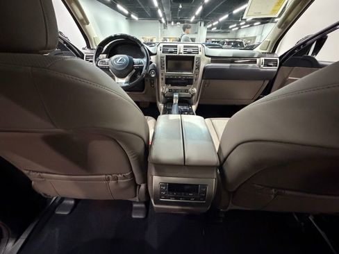 Used 2020 Lexus GX 460 Premium AWD/4WD image 36