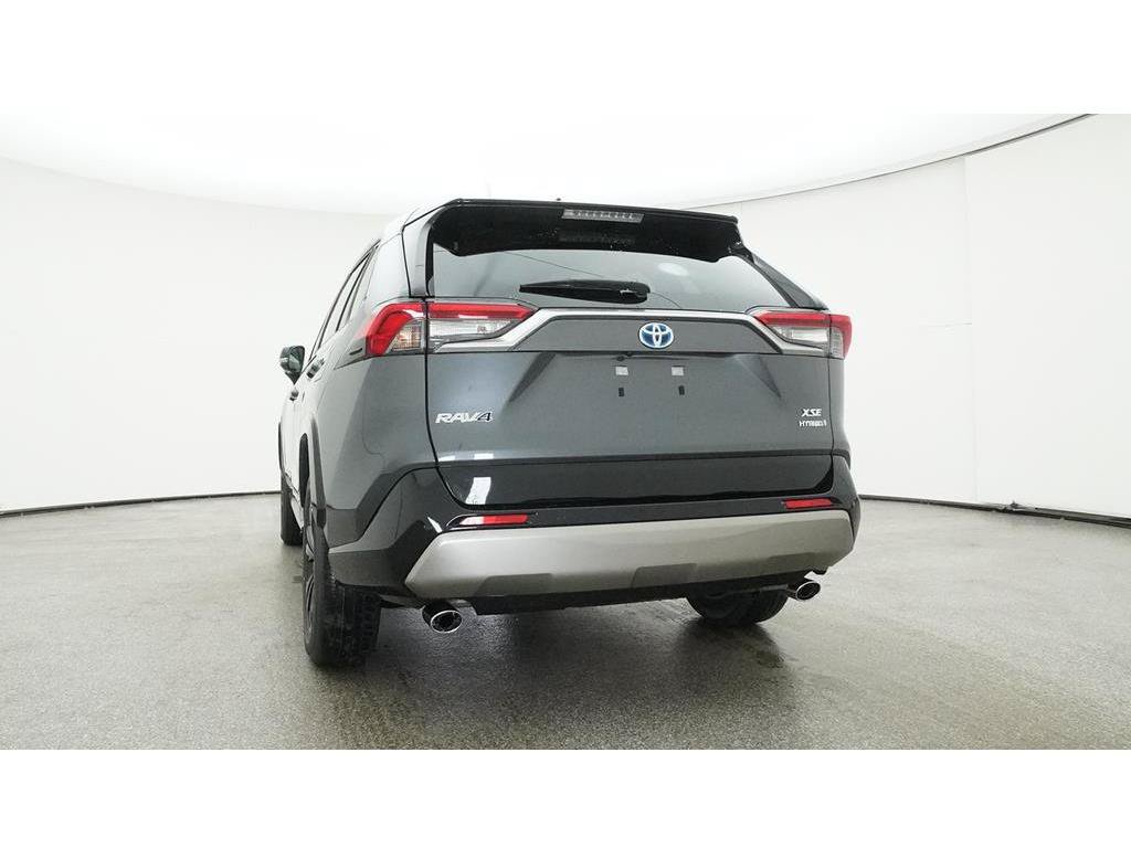 Used 2024 Toyota RAV4 XSE w/ Advanced Technology Package AWD/4WD image 28