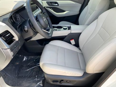 Certified 2023 Nissan Rogue SL w/ SL Premium Package AWD/4WD image 10