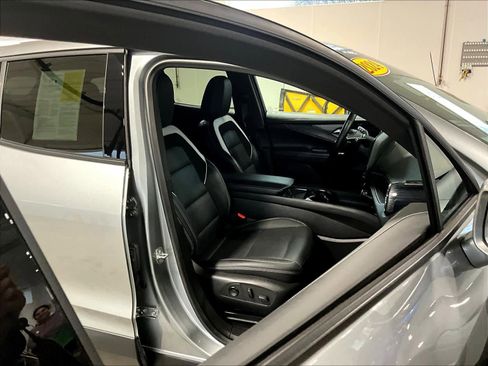 Used 2024 Chevrolet Blazer EV LT image 11