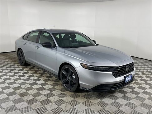 Used 2024 Honda Accord Sport image 16