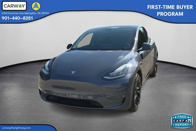 Used 2022 Tesla Model Y Long Range AWD/4WD image 1