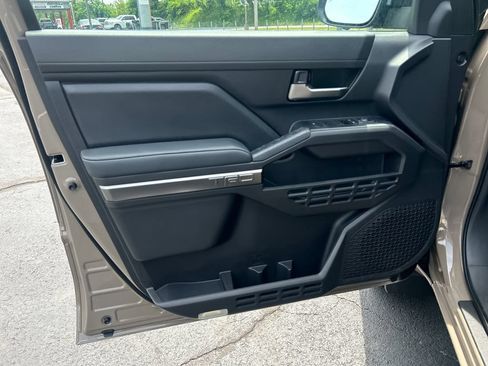 New 2026 Toyota Tacoma TRD Off-Road AWD/4WD image 18