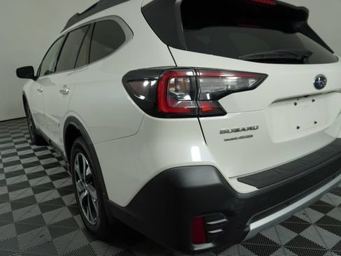 Used 2020 Subaru Outback Touring XT AWD/4WD image 12