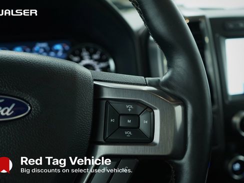 Used 2021 Ford Expedition Platinum image 25