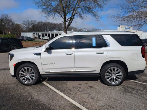 Used 2022 GMC Yukon Denali w/ Max Trailering Package image 4