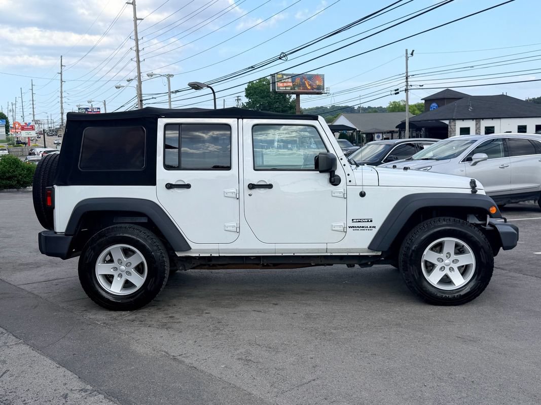 Used 2017 Jeep Wrangler Unlimited Sport w/ Quick Order Package 24S AWD/4WD image 7