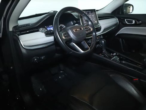 Used 2022 Jeep Compass Limited AWD/4WD image 16