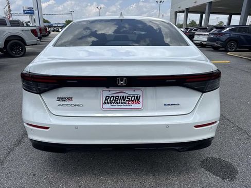Used 2026 Honda Accord EX-L image 6