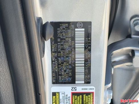 Certified 2024 Toyota Camry SE FWD image 32
