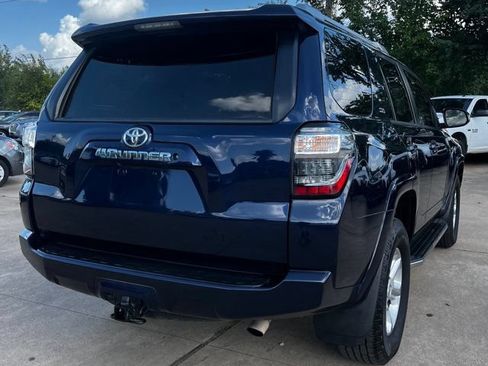 Used 2018 Toyota 4Runner SR5 Premium RWD image 7