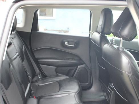 Used 2019 Jeep Compass Altitude image 5