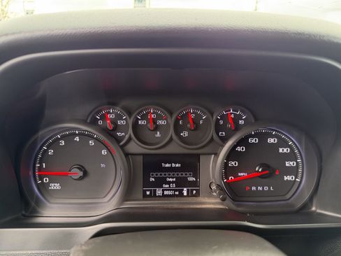 Used 2024 Chevrolet Silverado 2500 Custom w/ Custom Value Package AWD/4WD image 39