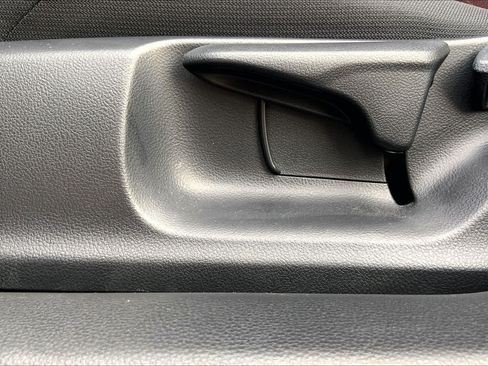 Certified 2026 Toyota Corolla SE w/ SE Premium Package FWD image 34