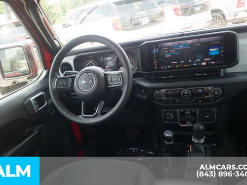 Used 2025 Jeep Wrangler Unlimited Sport AWD/4WD image 21