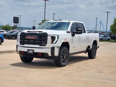 New 2026 GMC Sierra 2500 AT4 w/ Max Trailering Package