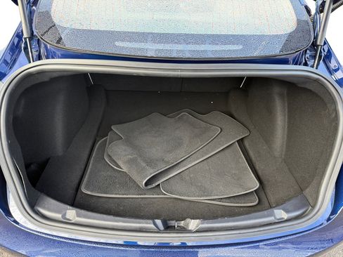 Used 2018 Tesla Model 3 Long Range image 17