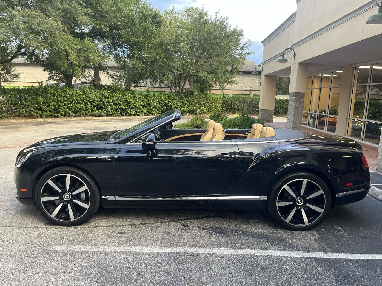 Used 2013 Bentley Continental GT AWD/4WD image 10