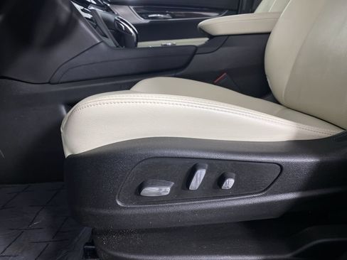 Certified 2025 Cadillac XT6 Sport w/ LPO, Onyx Lite Package image 10