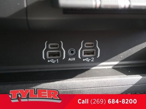 New 2026 RAM 1500 Big Horn AWD/4WD image 33