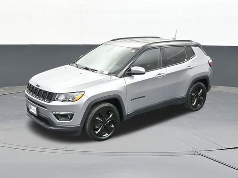 Used 2019 Jeep Compass Altitude image 62