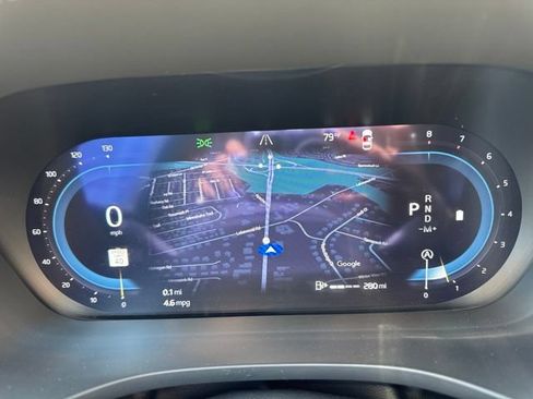 Certified 2025 Volvo XC60 B5 Plus w/ Climate Package AWD/4WD image 25