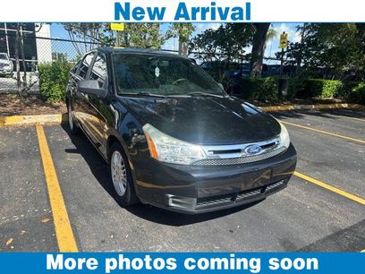 Used 2010 Ford Focus SE