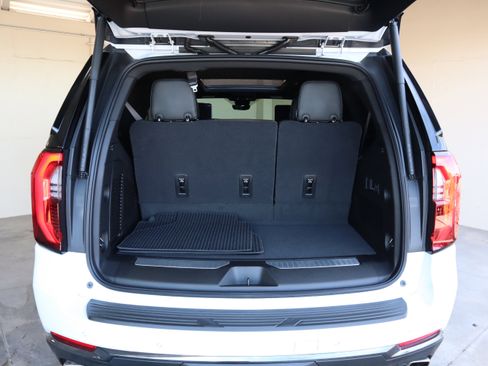 Used 2026 GMC Yukon Denali Ultimate image 48